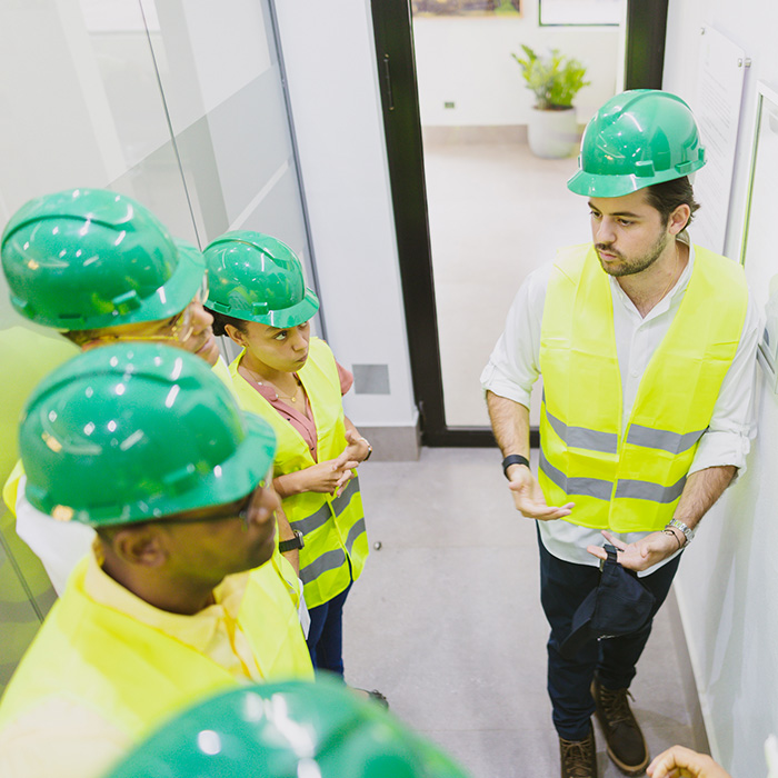 Consultoría y educación