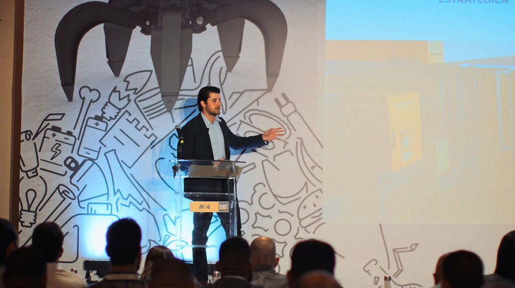 José Cabrera participa en el seminario